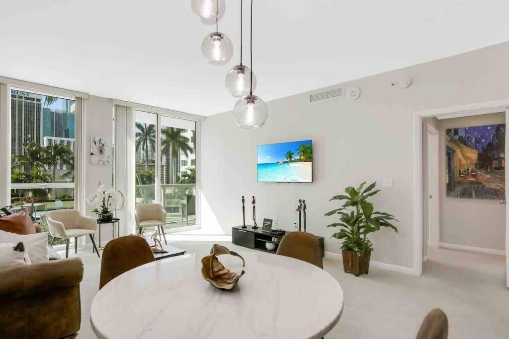 Resort And Luxurious Living In Downtown Miami Extérieur photo